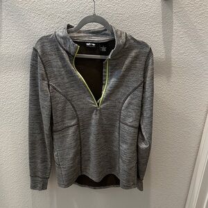 Gray Quarter-Zip Women’s Pullover